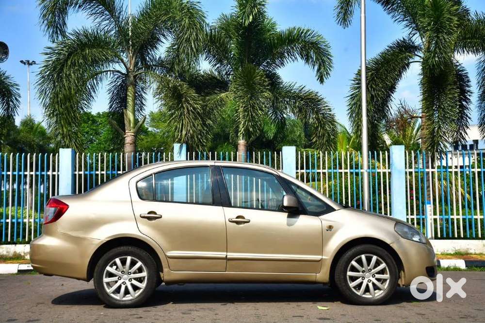 Maruti Suzuki Sx4 Zxi Mt Bsiv, 2009, Petrol