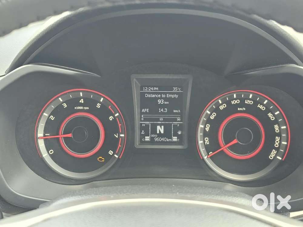 Mahindra Xuv300 W8, 2019, Petrol