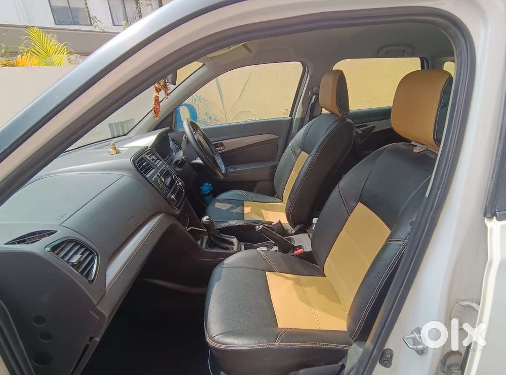 Maruti Suzuki Brezza 2016 Diesel Well Maintained