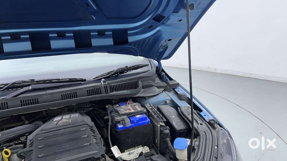 Skoda Slavia Ambition 1.0l Tsi Mt, 2022, Petrol