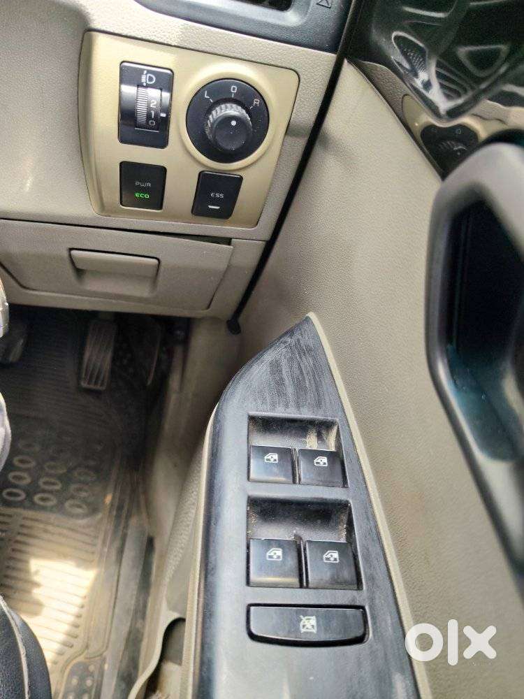 Mahindra Kuv 100 Mfalcon G80 K8, 2016, Diesel