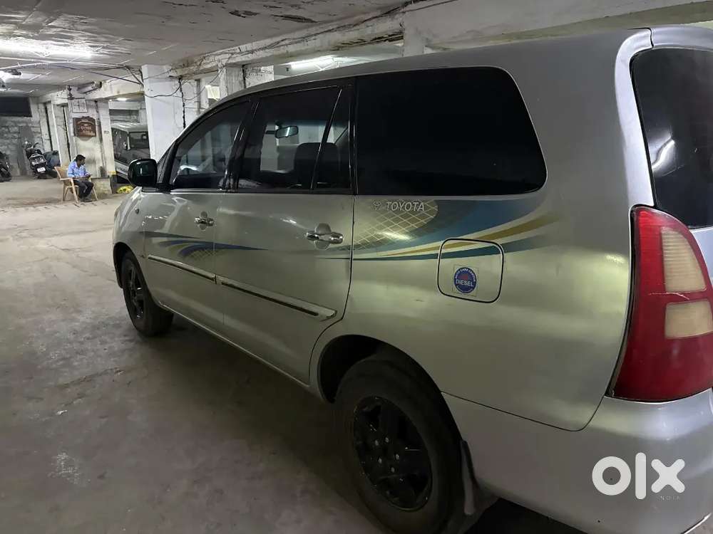 Toyota Innova 2007 Diesel 153000 Km Driven