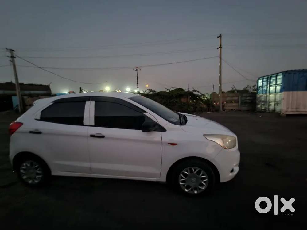 Ford Figo 1.2p Base 2016