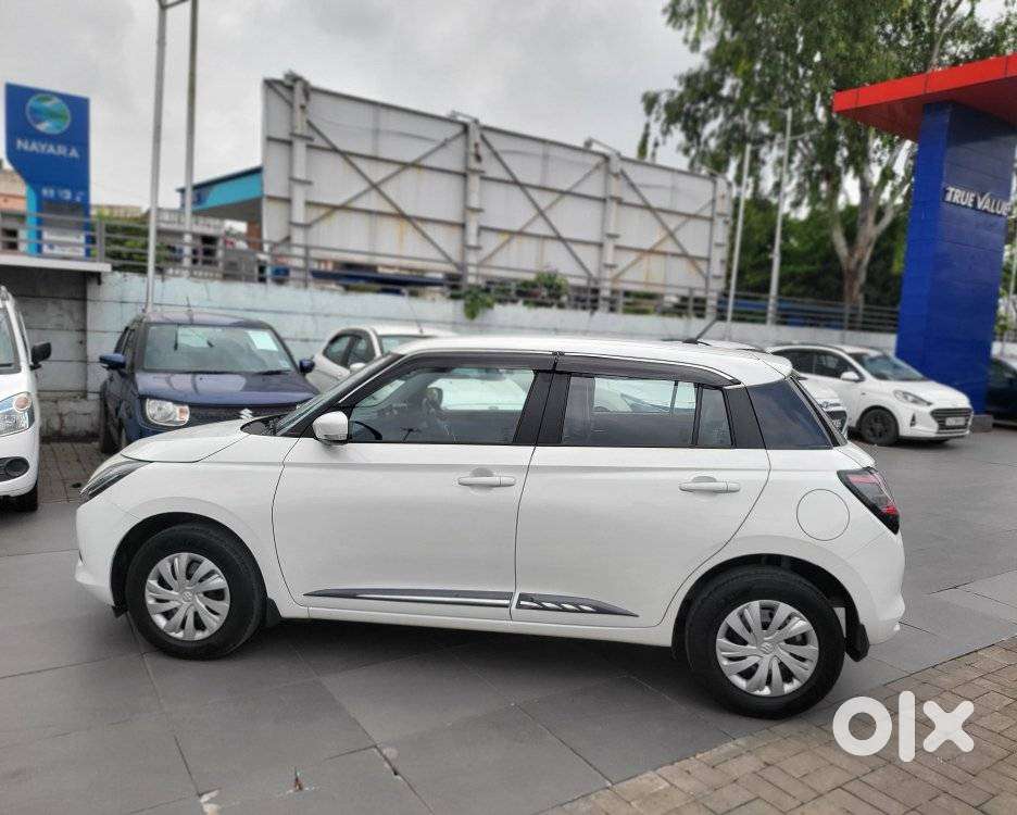 Maruti Suzuki Swift Vxi Cng, 2025, Cng & Hybrids