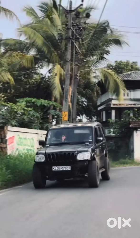 Mahindra Scorpio Di Turbo  2004 Diesel 160000 Km Driven