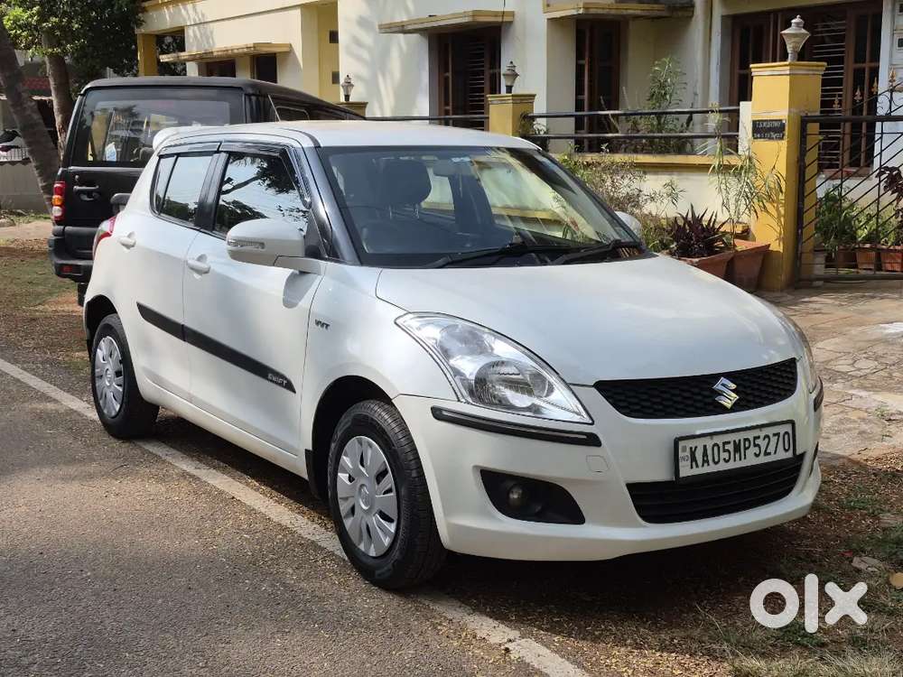 Swift 2014 Petrol Well Maintained