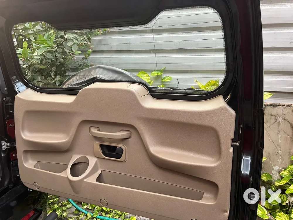 Mahindra Tuv 300 2019