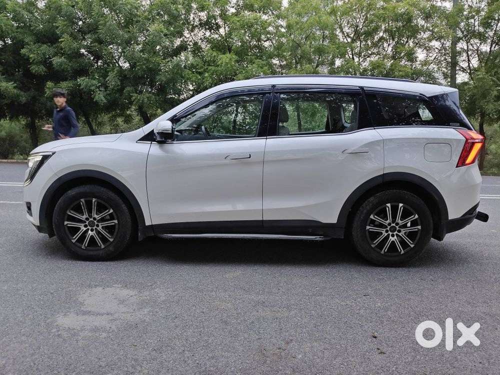 Mahindra Xuv700 2.0 Ax 7 Petrol At Luxury Pack Str, 2022, Petrol