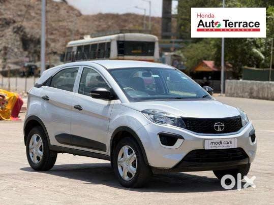 Tata Nexon 1.2 Revotron Xm (s), 2019, Petrol