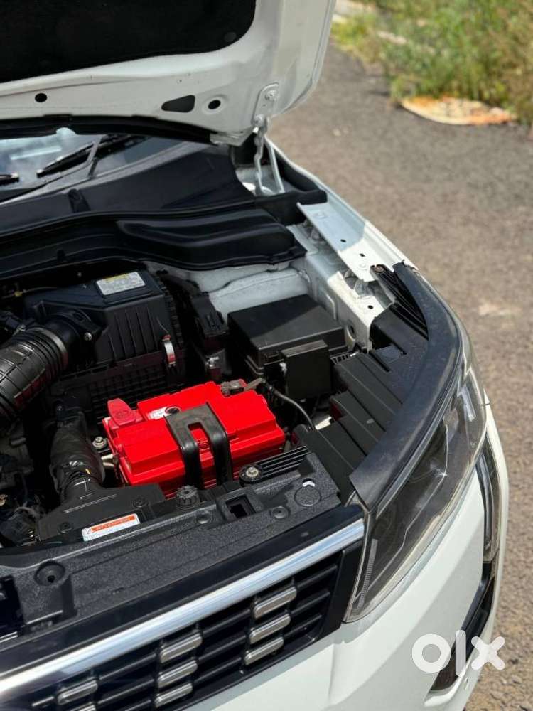 Mahindra Xuv300 W8 Option Diesel, 2021, Diesel