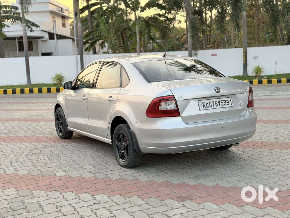 Skoda Rapid 2013-2016 1.5 Tdi Ambition With Alloy Wheel, 2012, Diese..