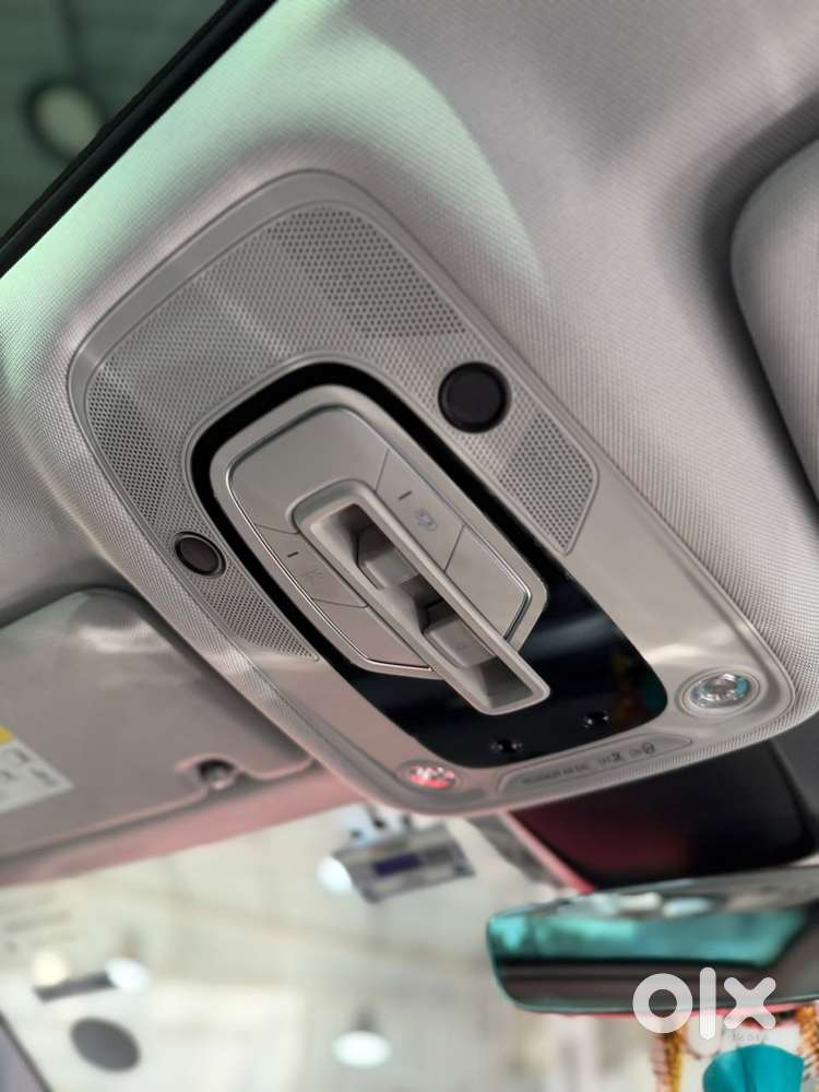 Audi E-tron 55, 2023, Electric