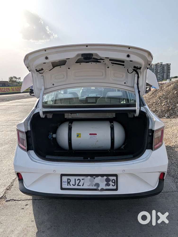 Hyundai Aura 1.2 Sx Cng, 2024, Cng & Hybrids