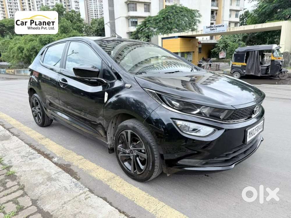 Tata Altroz 1.2 Xza Plus Dark Edition Dct, 2022, Petrol
