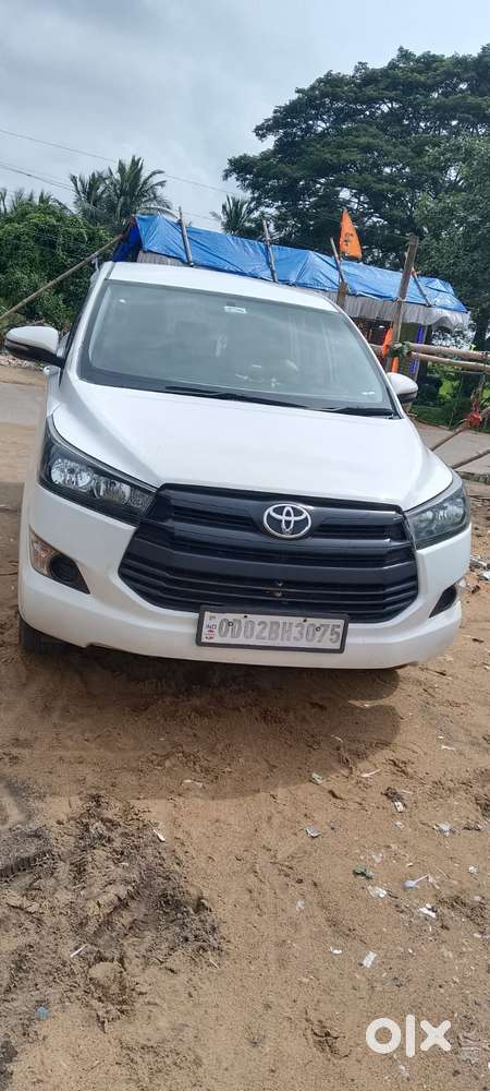 Toyota Innova Crysta 2.7 Gx At 8s, 2020, Diesel