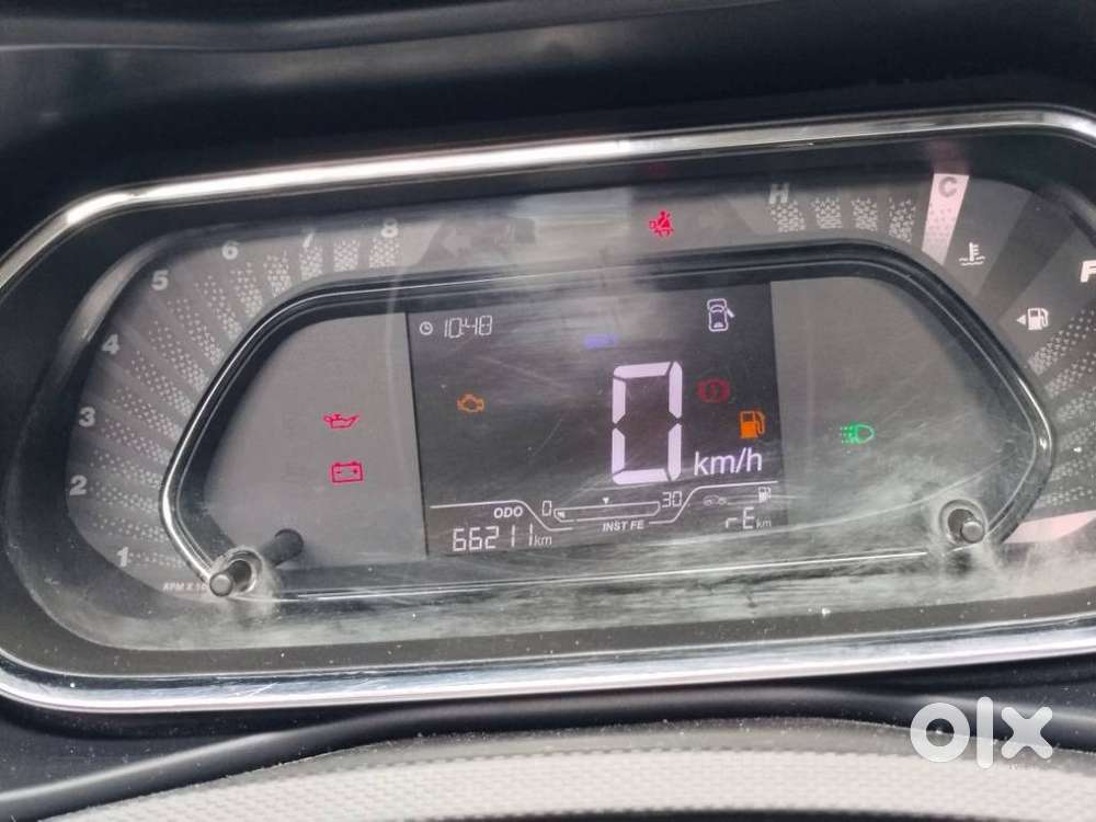 Tata Nexon 1.5 Revotorq Xm (s), 2021, Petrol