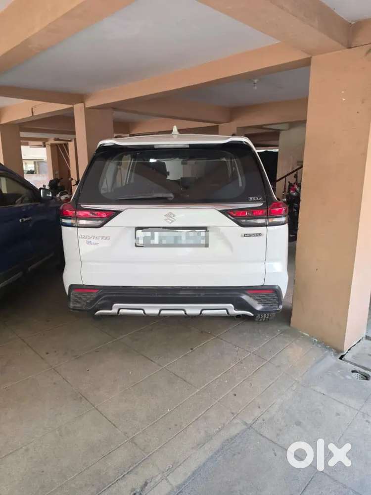 Maruti Suzuki Invicto 2023 Zeta Plus