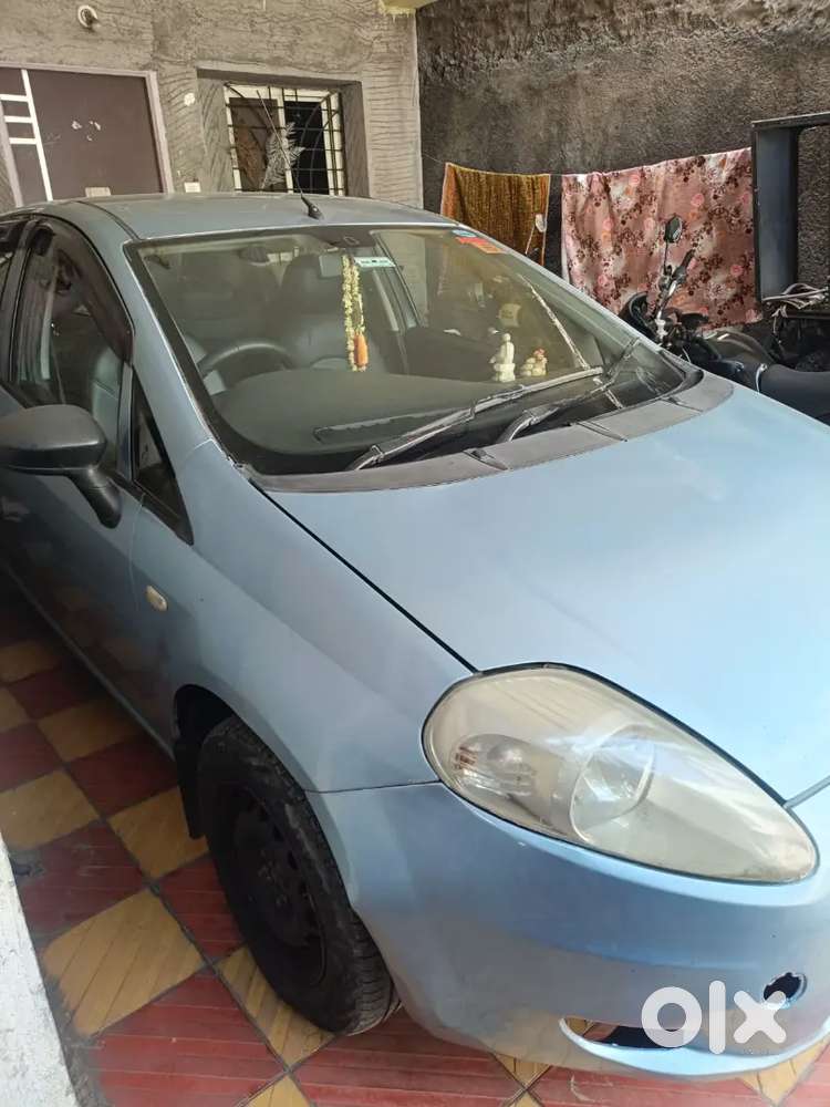 Fiat Grande Punto 2014 Diesel 80000 Km Driven