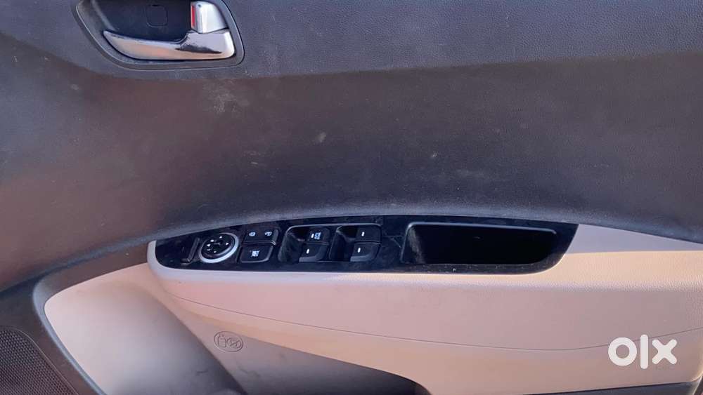 Hyundai Grand I10 Sportz 1.2 Kappa Vtvt, 2015, Petrol