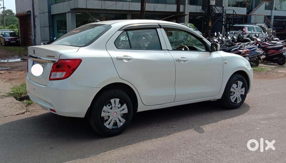 Maruti Suzuki Dzire 1.2 Lxi, 2019, Petrol