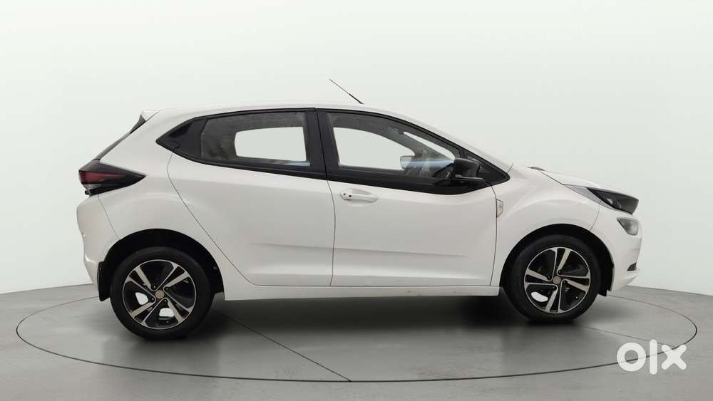 Tata Altroz Xz, 2020, Petrol