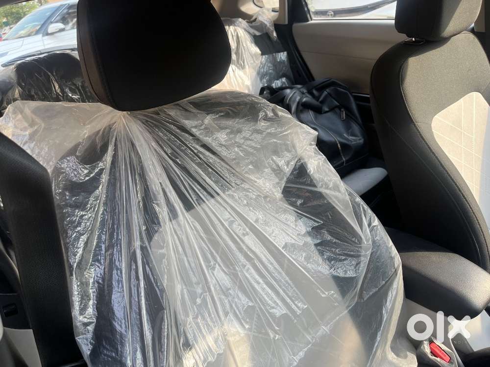 Hyundai I20 Asta 1.2 Kappa - Starry Night  Sunroof  Brand New Condit