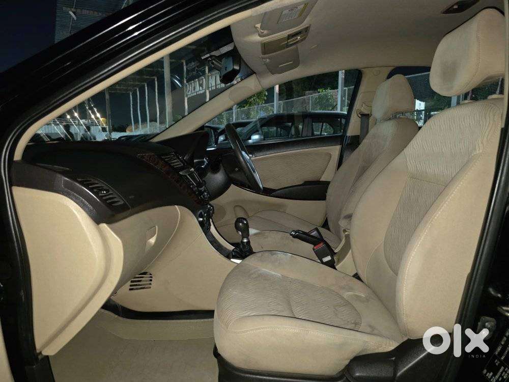 Hyundai Fluidic Verna 1.6 Vtvt Sx, 2011, Petrol