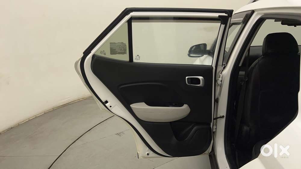 Hyundai Venue Sx, 2022, Petrol