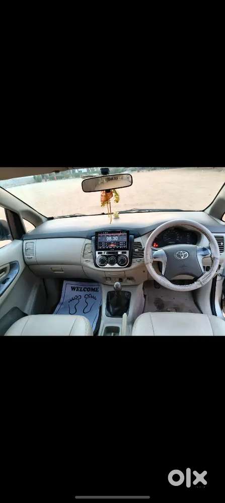 Toyota Innova 2012 Diesel 195000 Km Driven