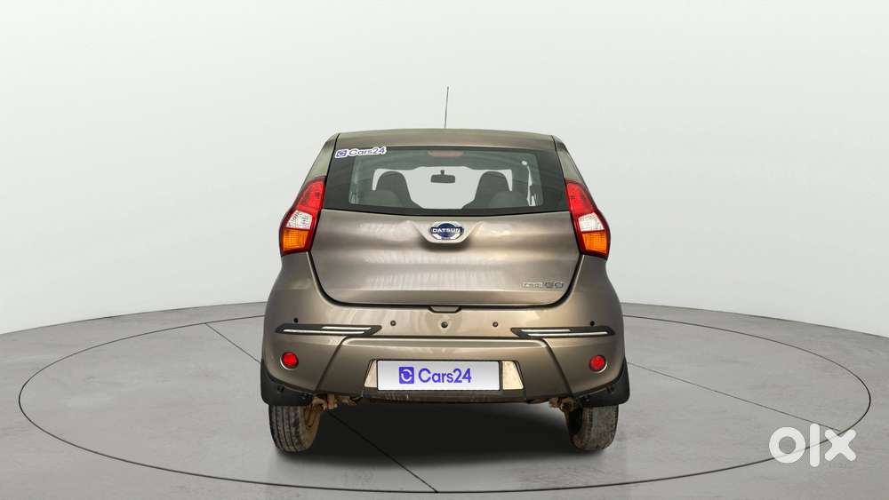 Datsun Redigo T Option, 2016, Petrol