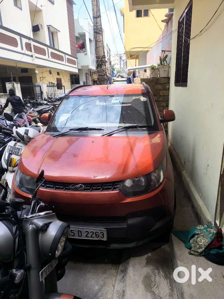 Mahindra Kuv 100 2016 Diesel 2nd Owner