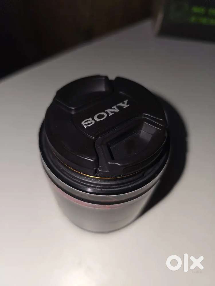  Sony E 50mm F1.8 OSS – SEL50F18  For Sale

Excellent portrait lens