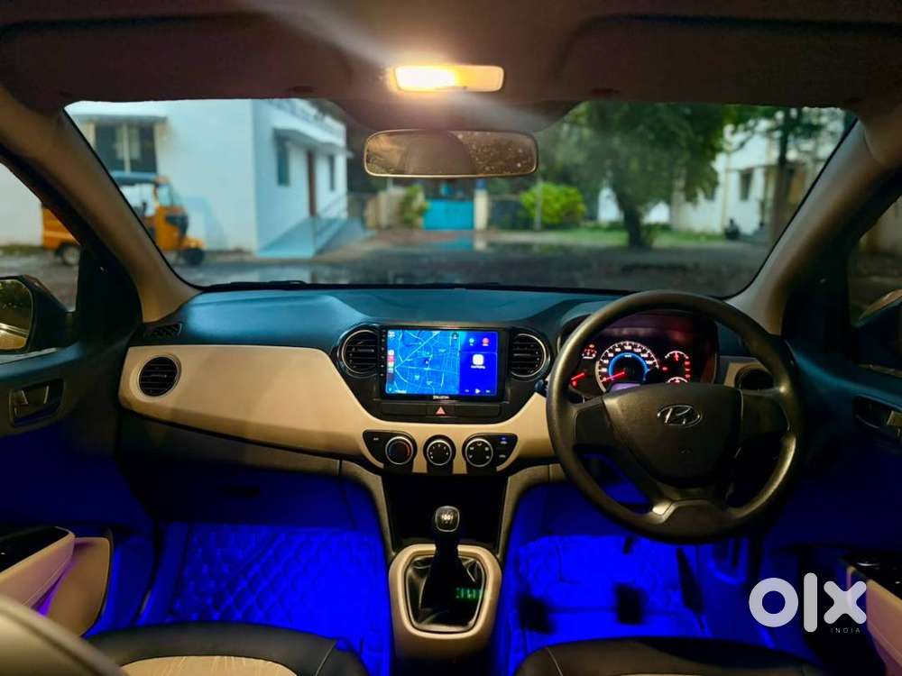 2016 Hyundai Grand I10  Only 8,000 Km Driven  Showroom Condition