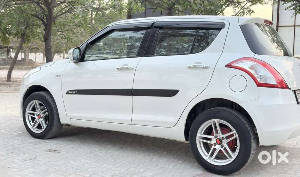 Maruti Suzuki Swift Vdi Optional, 2015, Diesel