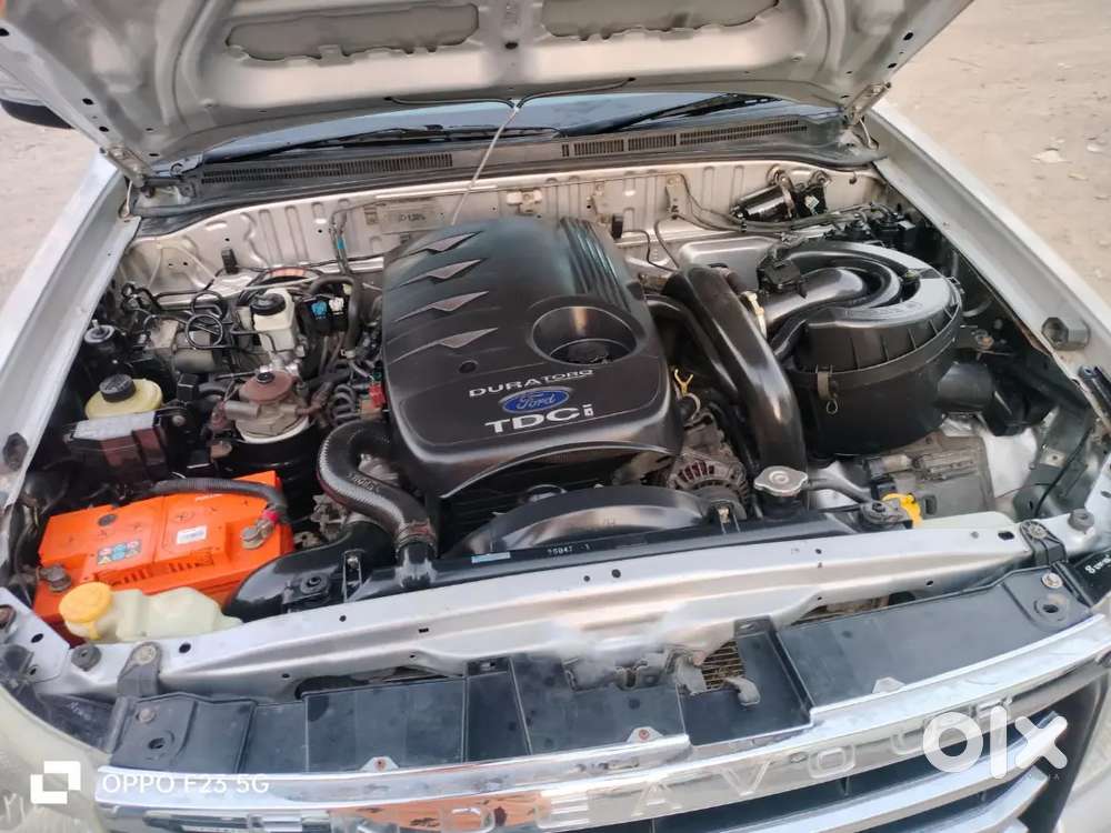 Ford Endeavour Xlt 4x4 2013 Diesel