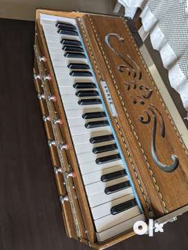 Harmonium sale store olx