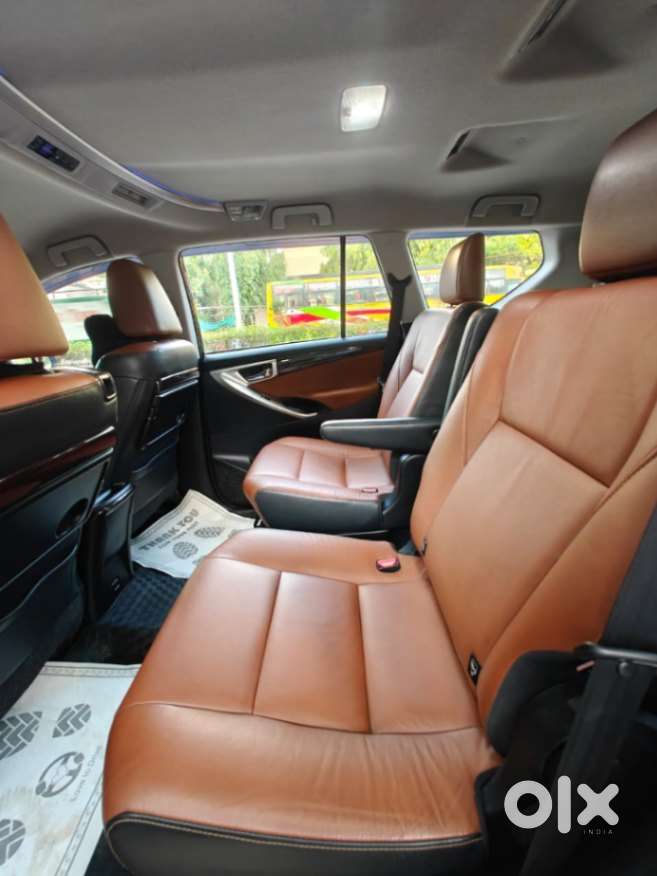 Toyota Innova Crysta 2.8z Automatic, 2018, Diesel