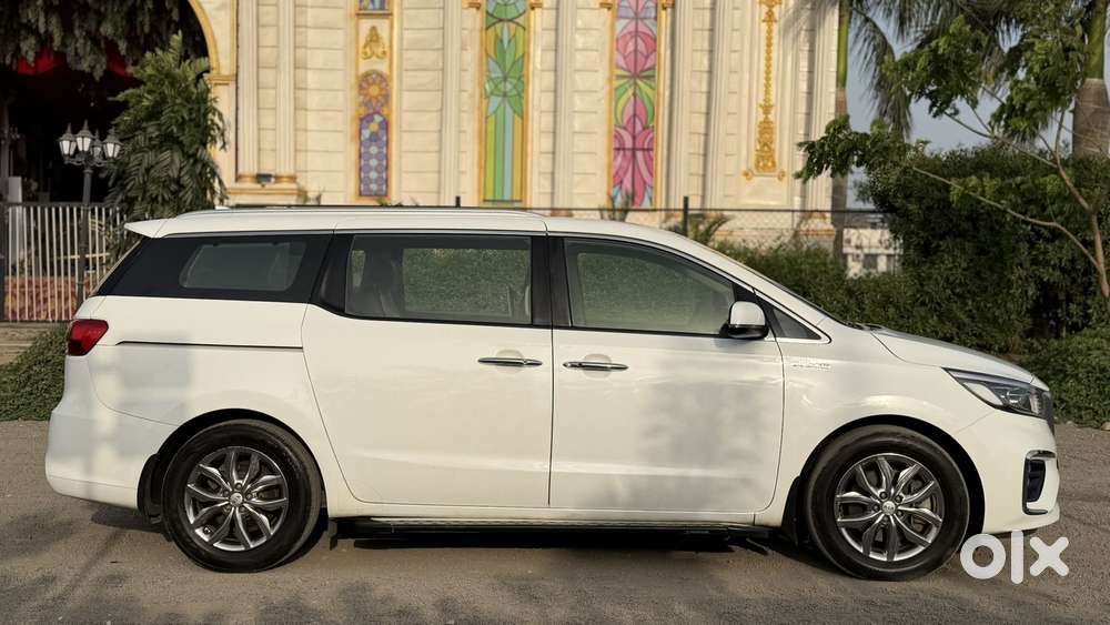 Kia Carnival Limousine, 2021, Diesel