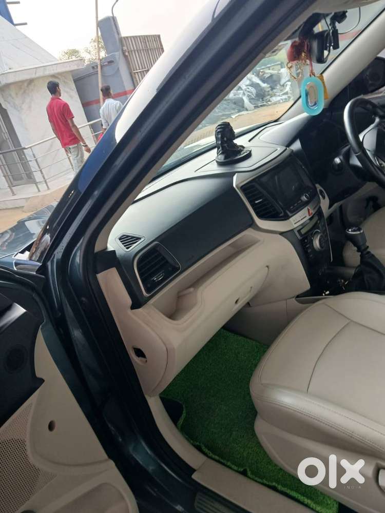 Xuv 300 1.5 W8(o) Diesal