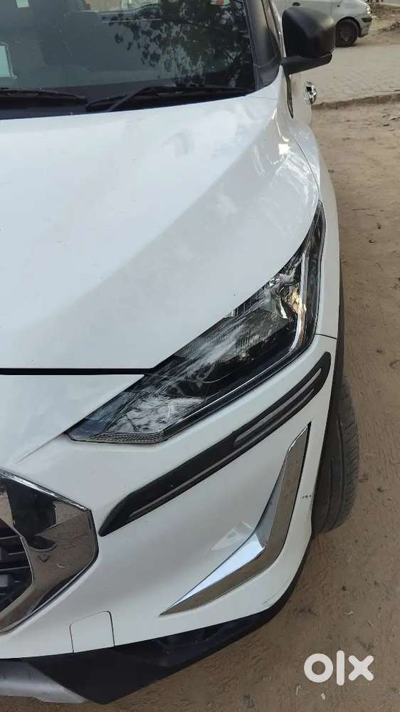 Nissan Magnite White 2021 Xe