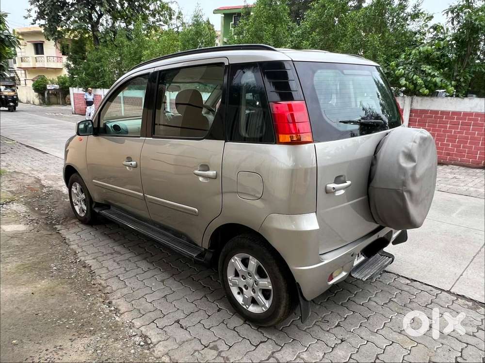 Mahindra Quanto C8, 2013, Diesel