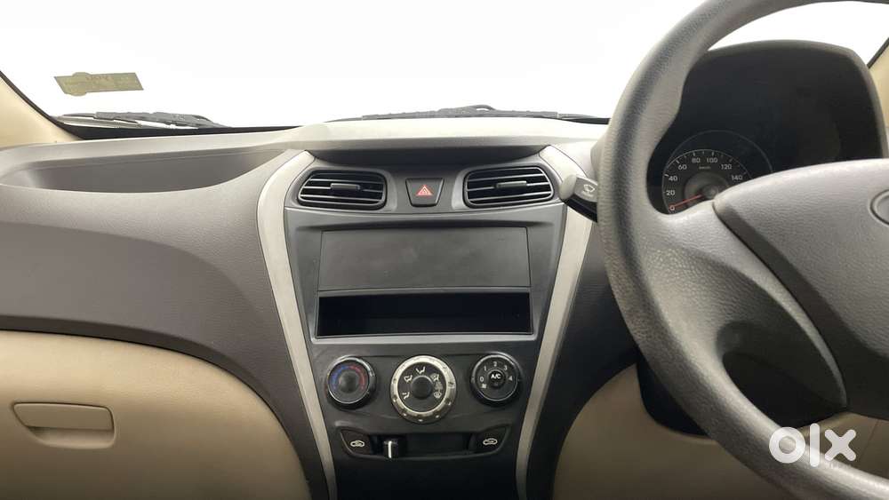 Hyundai Eon Era +, 2016, Petrol