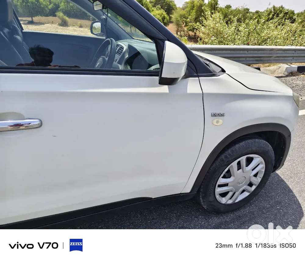 Maruti Suzuki Brezza Vdi 2016