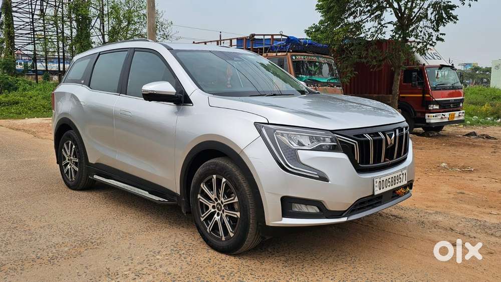 Mahindra Xuv700 Luxury At Diesel 96000 Km Driven