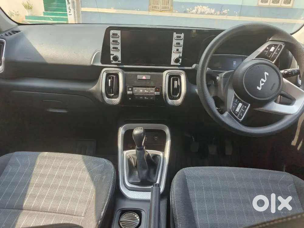 Kia Sonet 2022 Nov 29 Fancy Number 8000km Reading