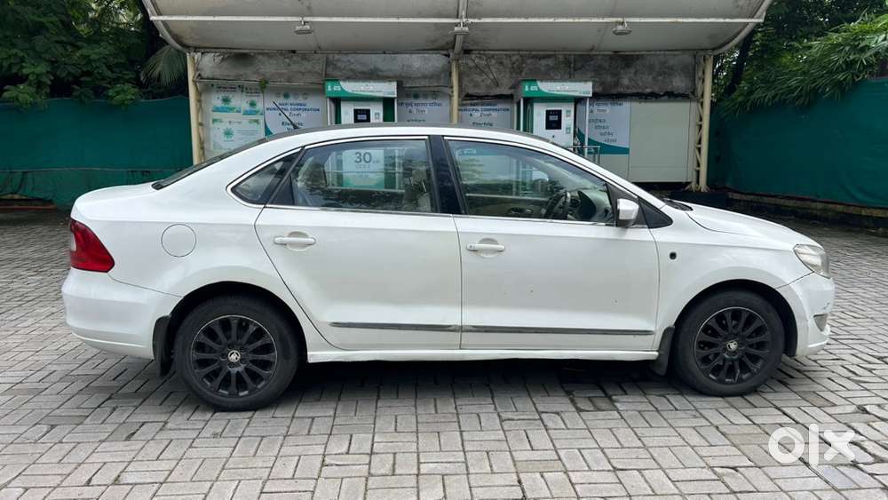 Skoda Rapid 2015 Elegance At 2015 Model