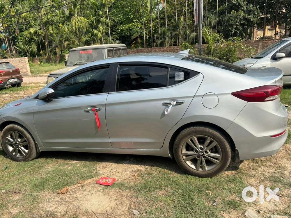Hyundai Elantra 2019 Petrol Well Maintained