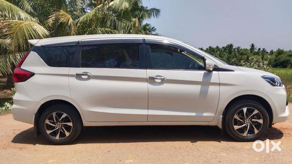 Toyota Rumion V Mt, 2024, Petrol