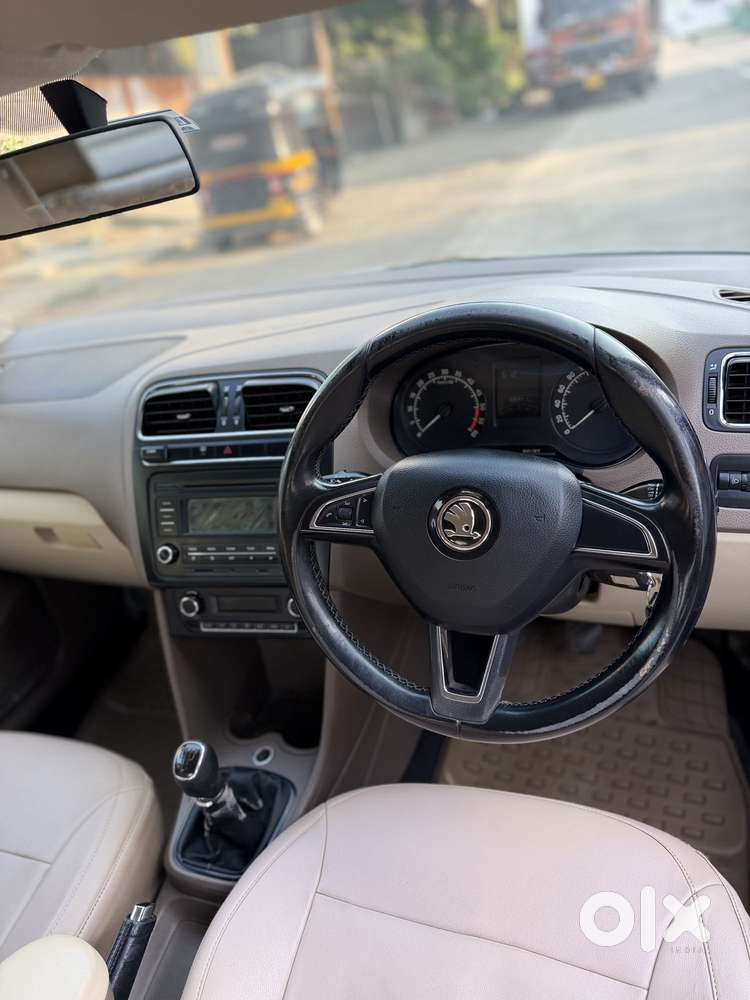 Skoda Rapid 1.5 Tdi Elegance Black Package, 2014, Diesel
