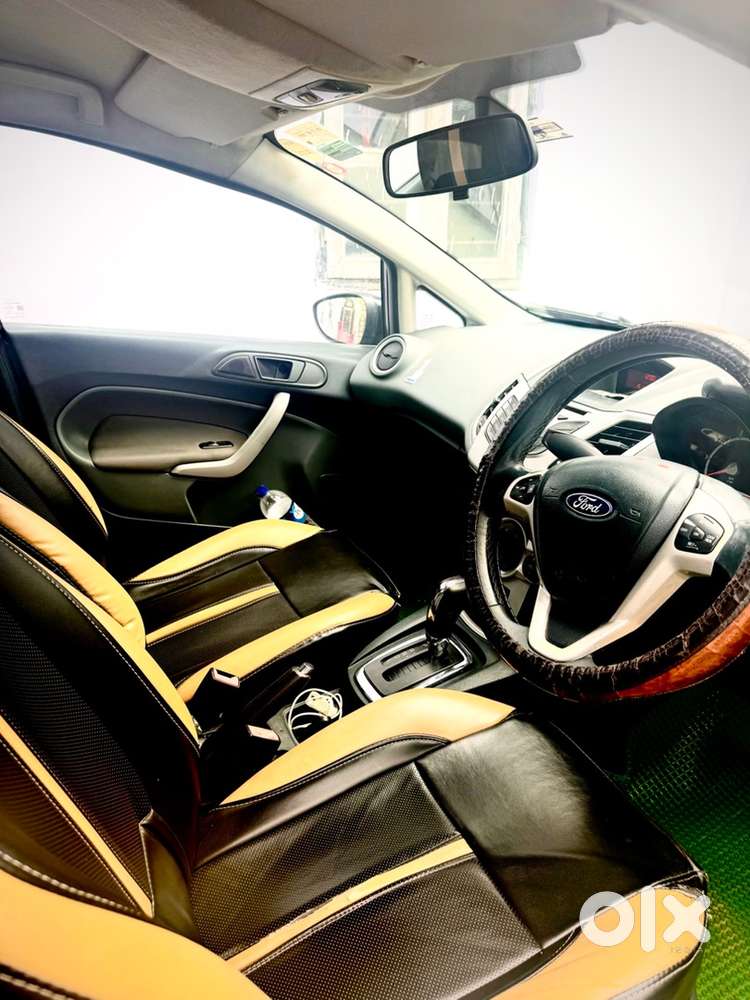 Ford Fiesta Style 2013